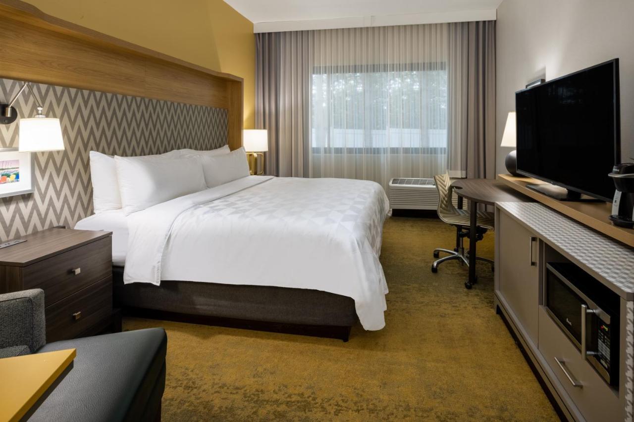 Holtsville Holiday Inn - Long Island - Islip Arpt East By Ihg מראה חיצוני תמונה