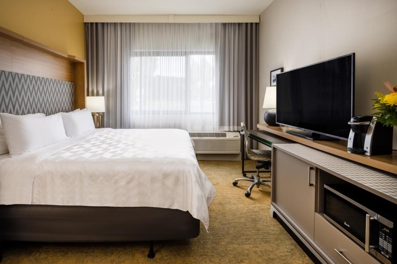 Holtsville Holiday Inn - Long Island - Islip Arpt East By Ihg מראה חיצוני תמונה