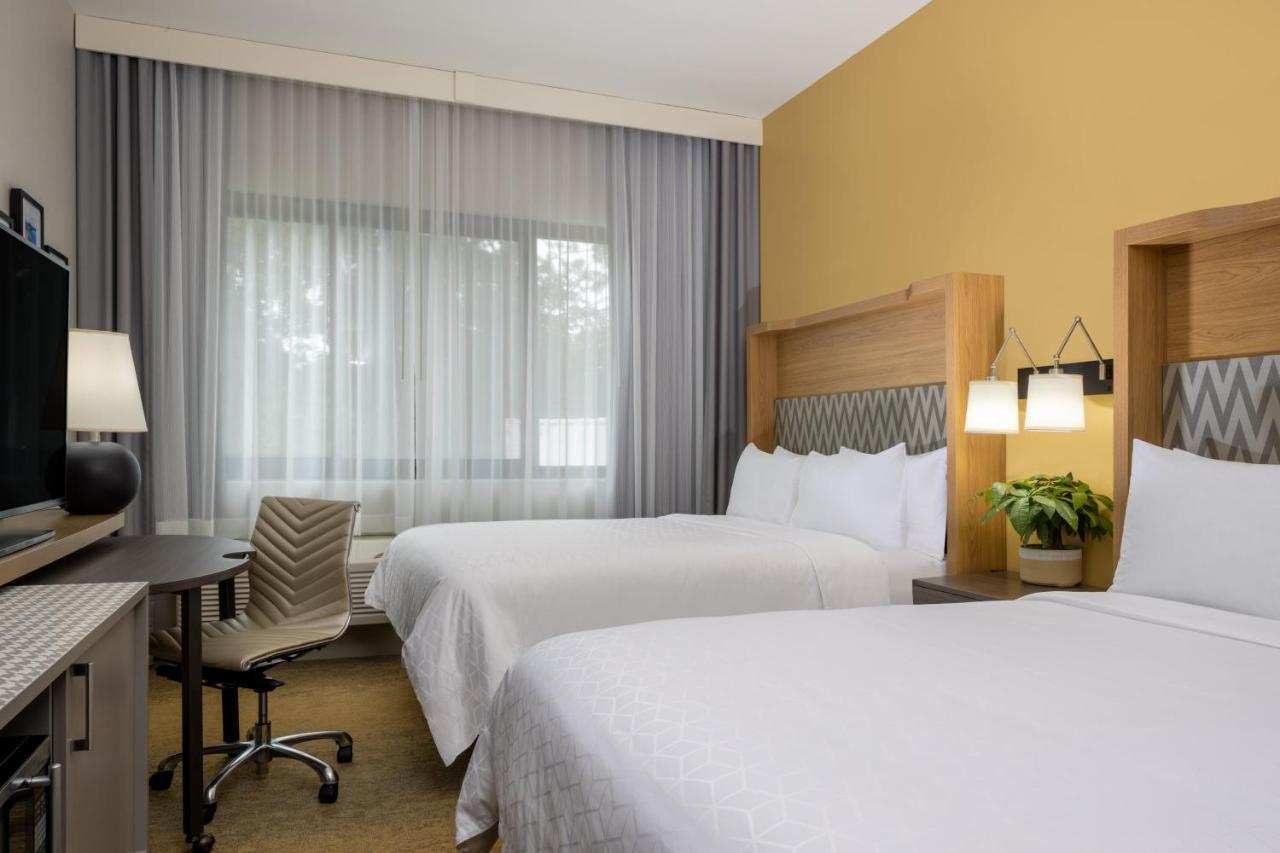 Holtsville Holiday Inn - Long Island - Islip Arpt East By Ihg מראה חיצוני תמונה